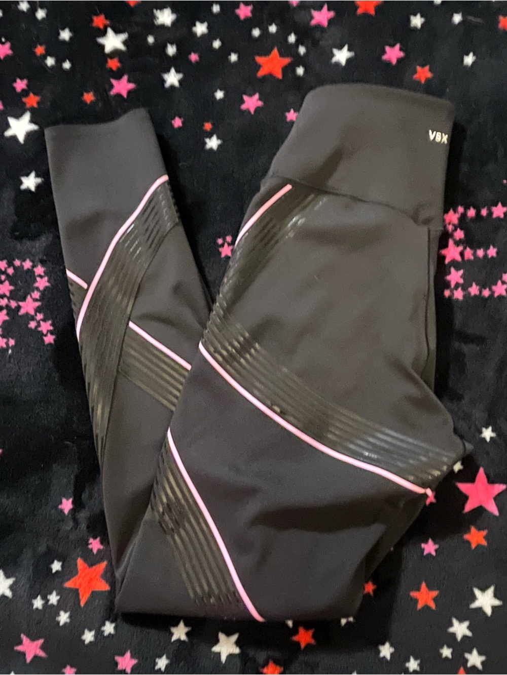 VSX Victoria’s Secret Elevate Refined Countour Leggings RARE ~ HTF
Size L NWOT